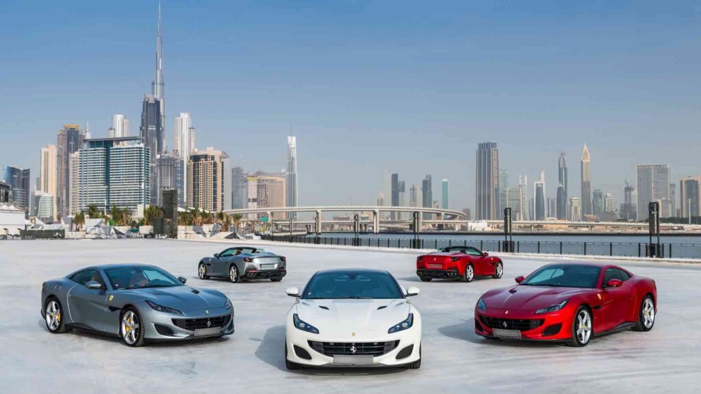What are the benefits of renting a car in Dubai